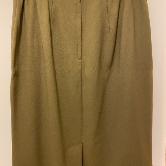 Skirt - Picture 1 of 4